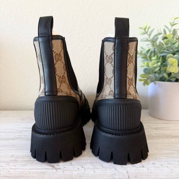 New Gucci GG Supreme Women Chelsea Boots, Size 39, US 9 - Picture 5 of 11